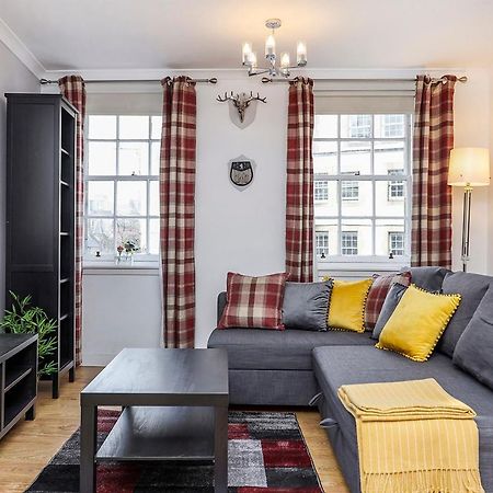 Joivy 1 Bed Flat, Heart Of Grassmarket Эдинбург Экстерьер фото