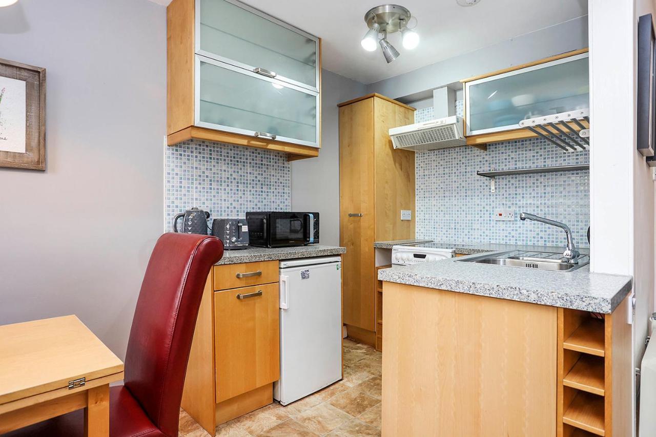 Joivy 1 Bed Flat, Heart Of Grassmarket Эдинбург Экстерьер фото